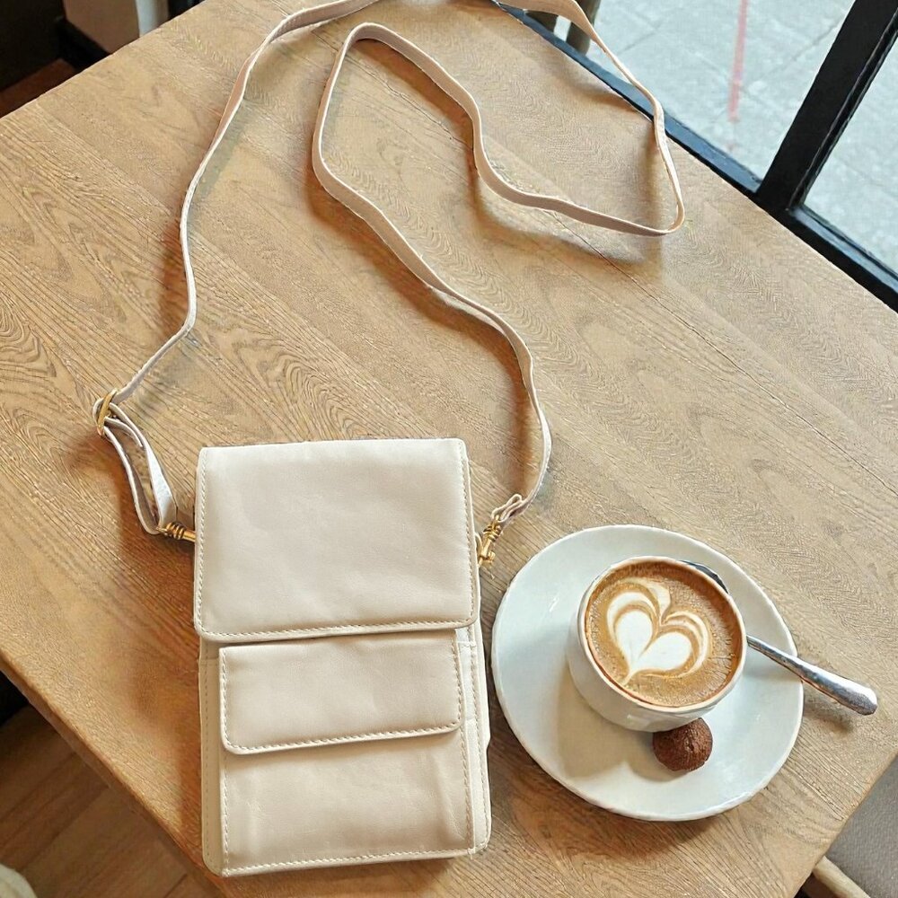 La Garde NWOT Beige Cowhide Leather Crossbody Bag Minimalist